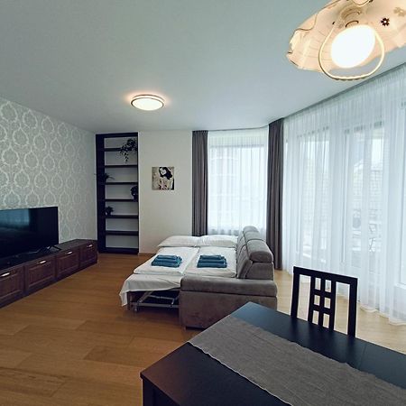 Sag Panorama City Apartment 3 Rooms Free Parking Free Wifi Братислава Екстер'єр фото