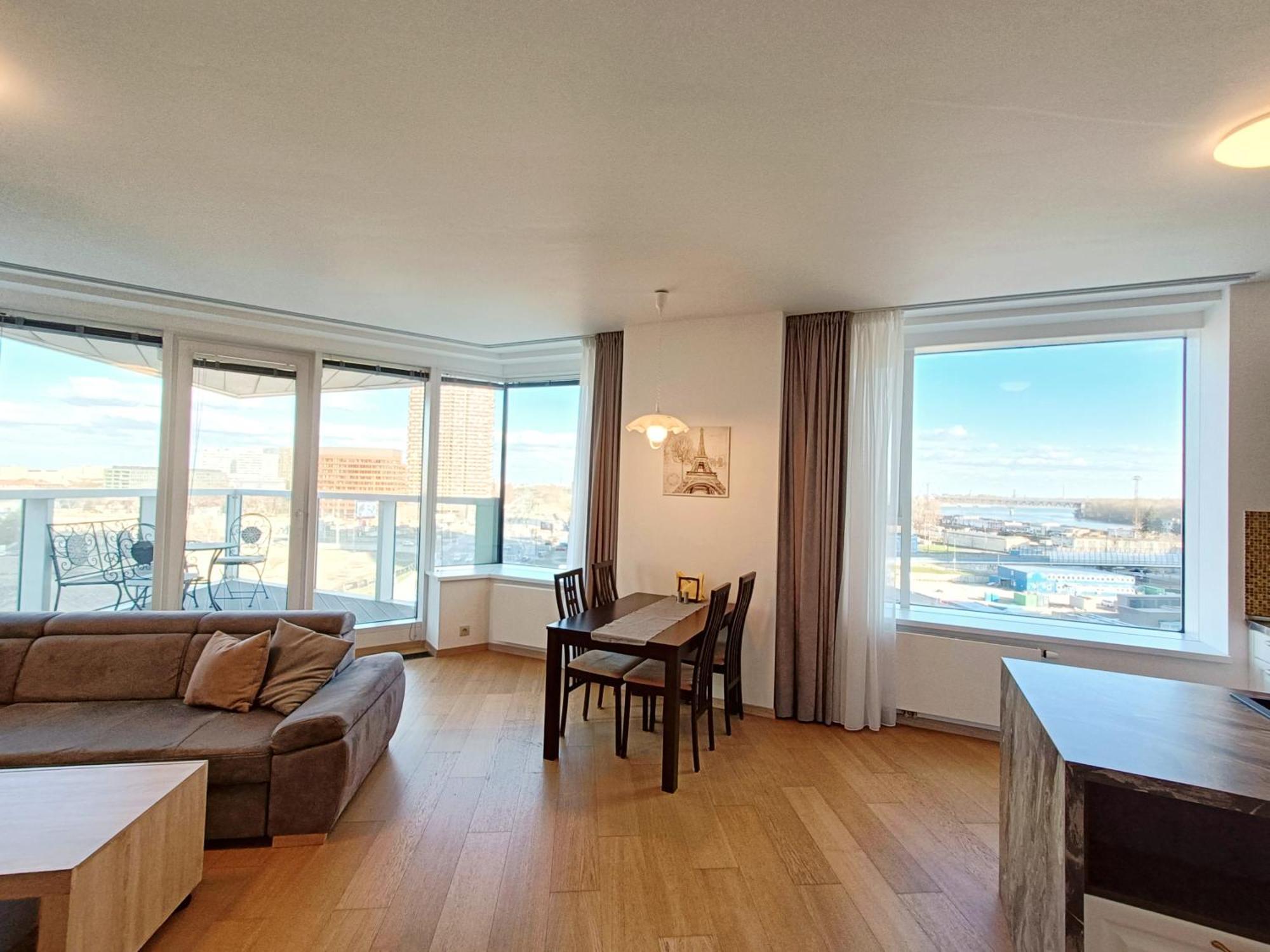 Sag Panorama City Apartment 3 Rooms Free Parking Free Wifi Братислава Екстер'єр фото