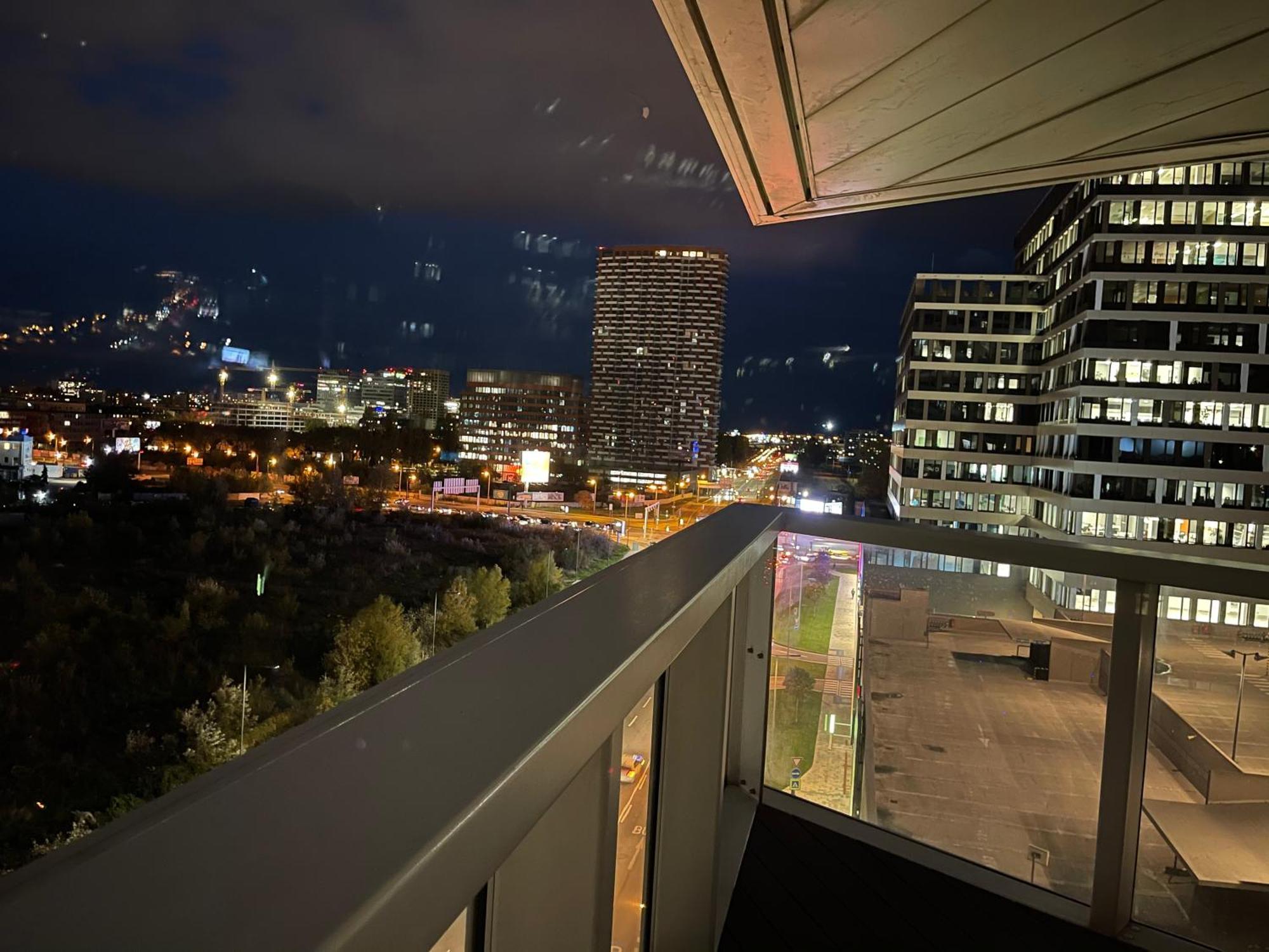 Sag Panorama City Apartment 3 Rooms Free Parking Free Wifi Братислава Екстер'єр фото