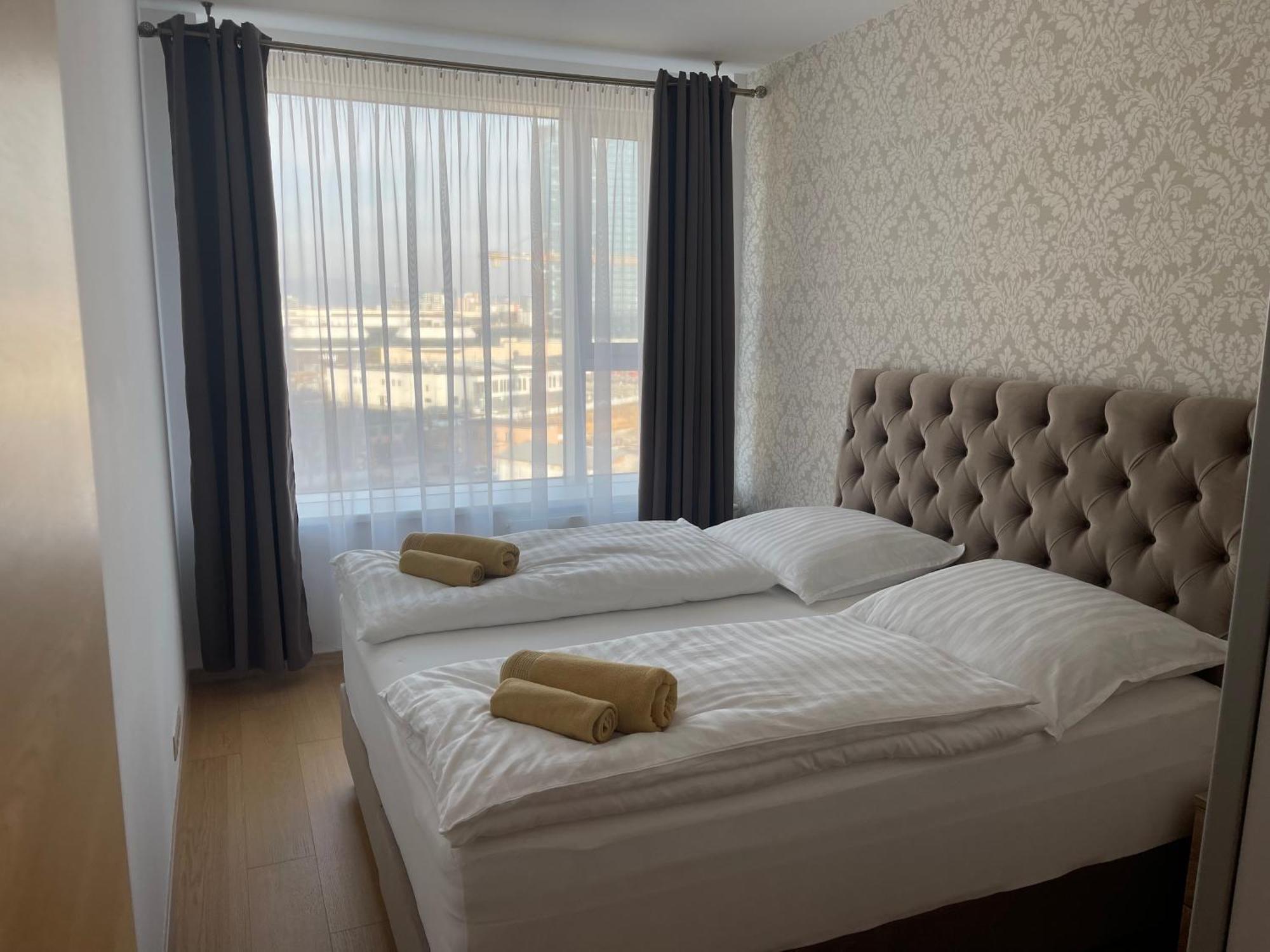 Sag Panorama City Apartment 3 Rooms Free Parking Free Wifi Братислава Екстер'єр фото